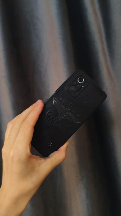 Продаю телефон редми ноут 10 про