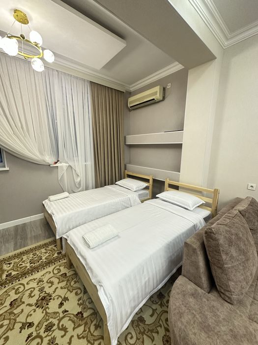 Samarqand shahrida 2-xonali LUKS kvartira KUNLIK ijara uchun