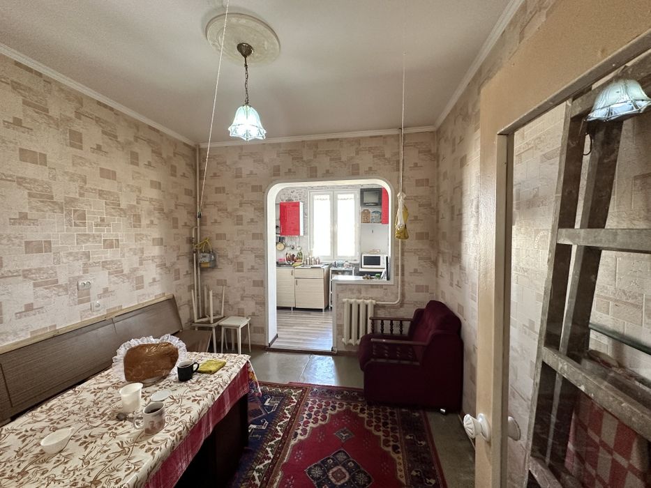 ПРОДАЕТСЯ квартира Сергели-7/8/9 4-х комнатная звоните!