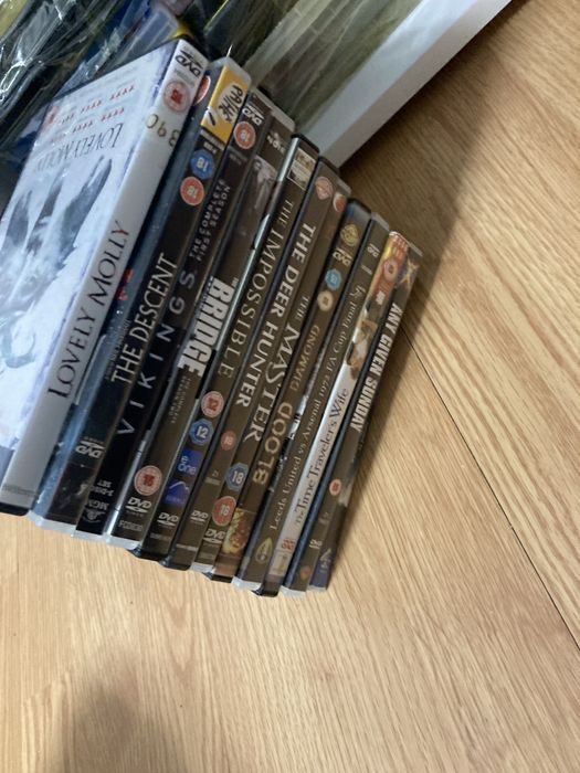 vand dvd uri de colectie