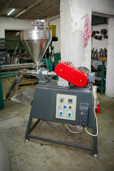 Presa de ulei la rece - inox