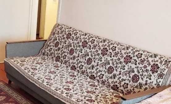 продаю диван+кресла,российский