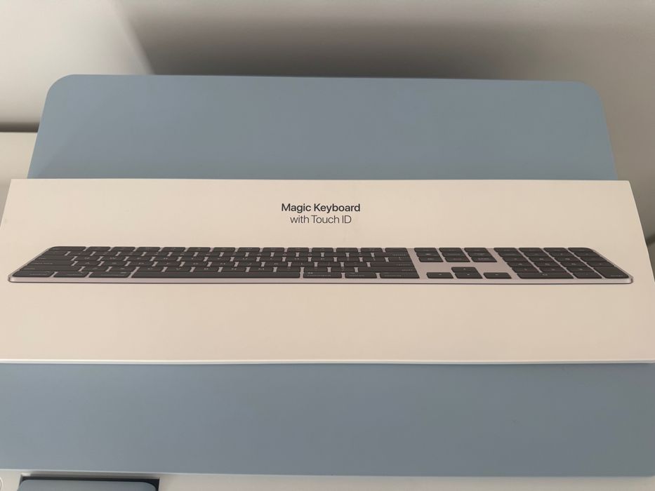 Apple Magic Keyboard (А2520)