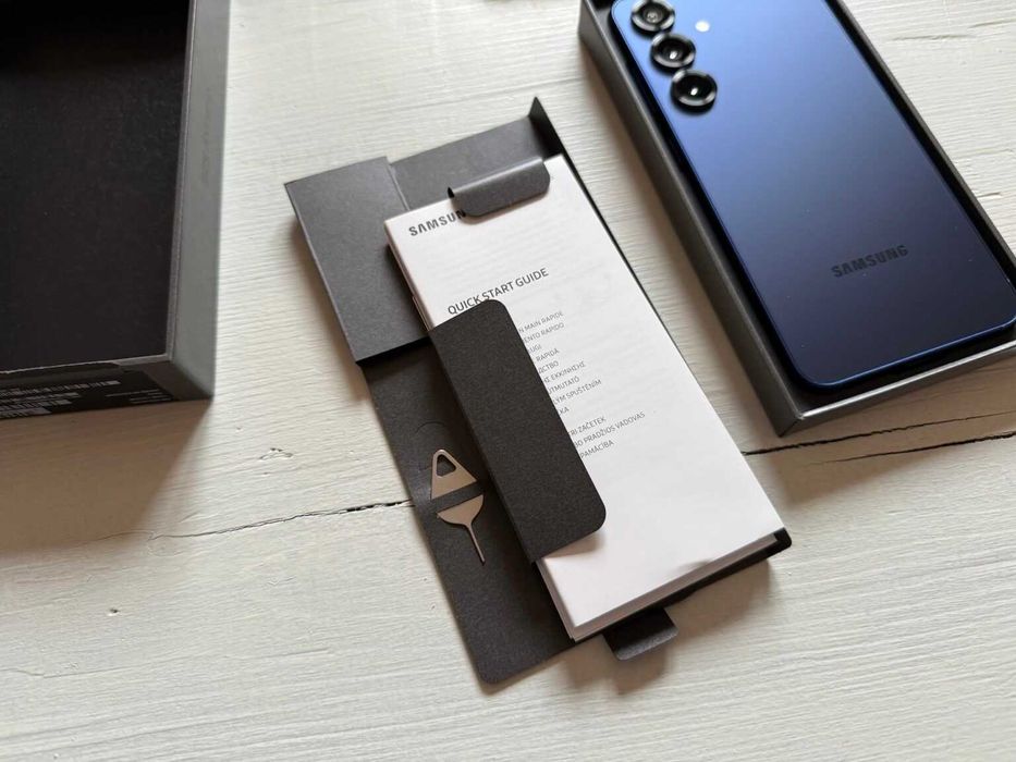 ЧИСТО НОВ - оригинален Samsung Galaxy S25 - 12GB RAM, 256GB + Подаръци