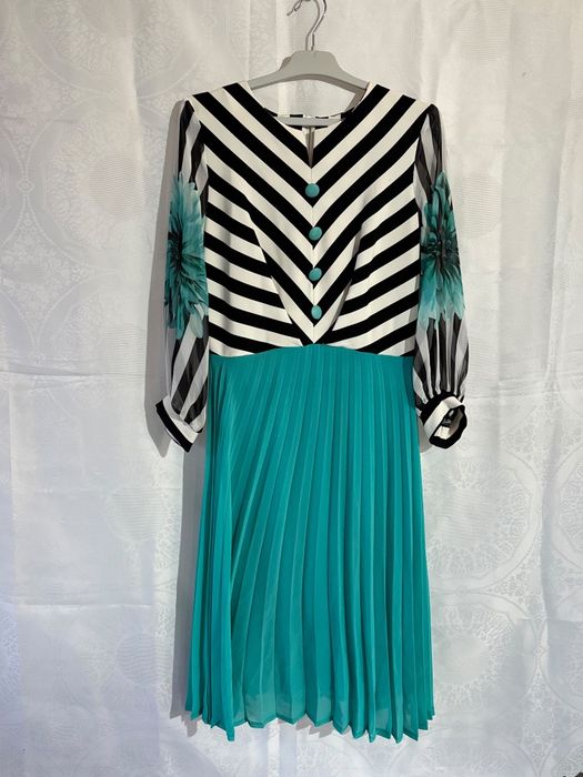 Rochie DejaVu marime 40(M)