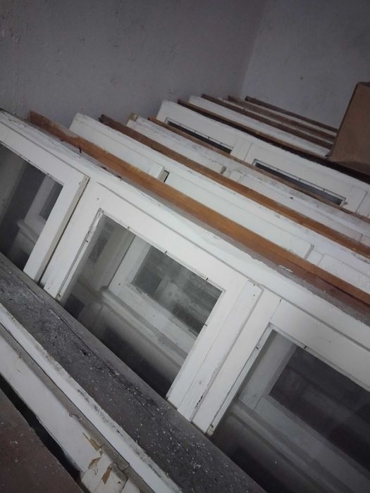 Дървена дограма втора употреба с налични стъкла