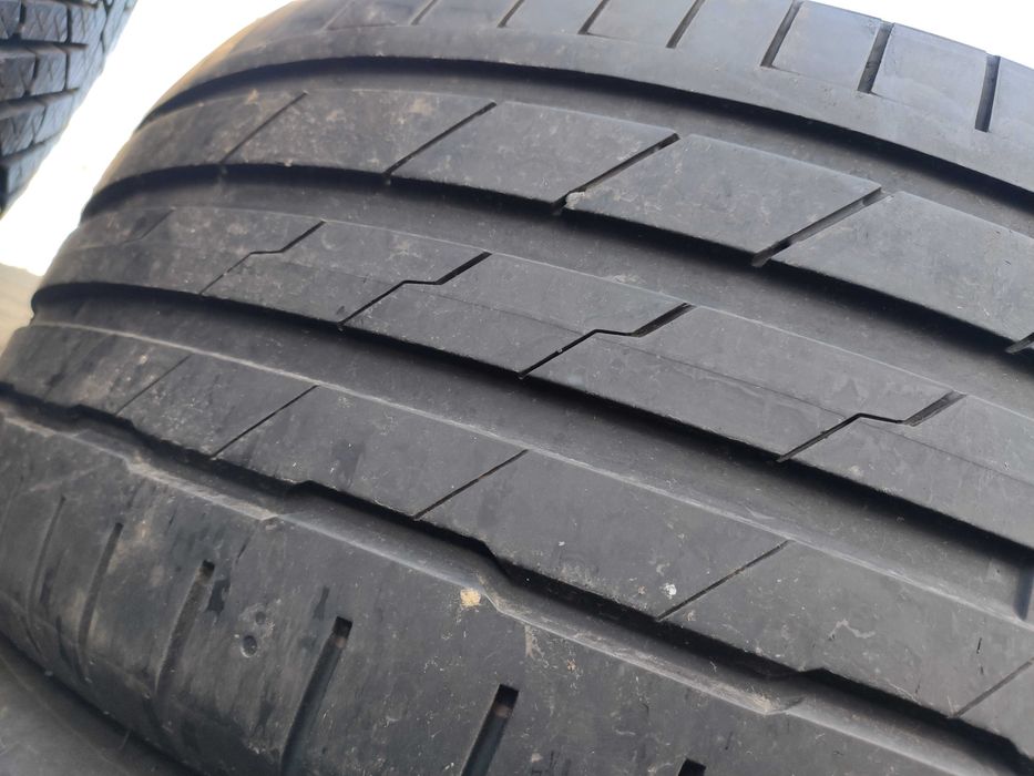 2бр Летни гуми 245 45 18 - Hankook BMW - DOT 2023