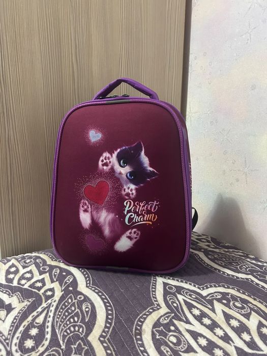 Рюкзак. школьный портфель