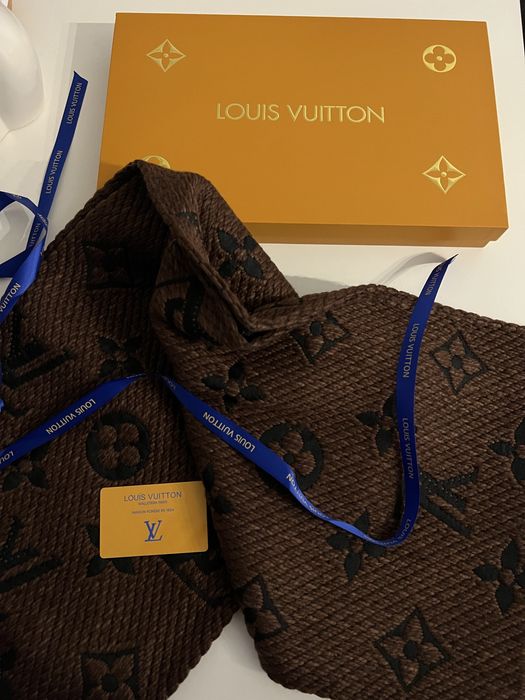 Fular louis vuitton negru si maro