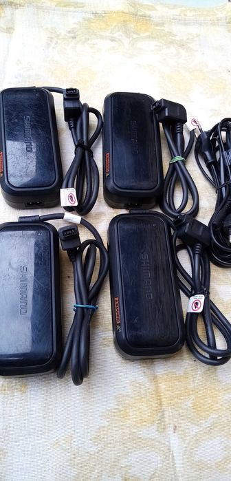 Зарядни Shimano за електрически велосичед