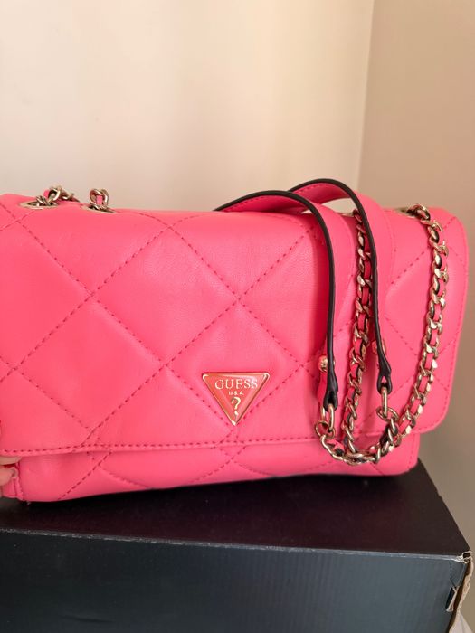 Розова Чанта GUESS