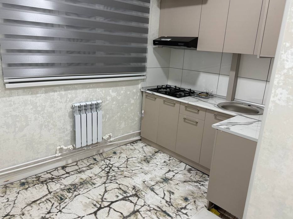 Квартира сотилади срочна