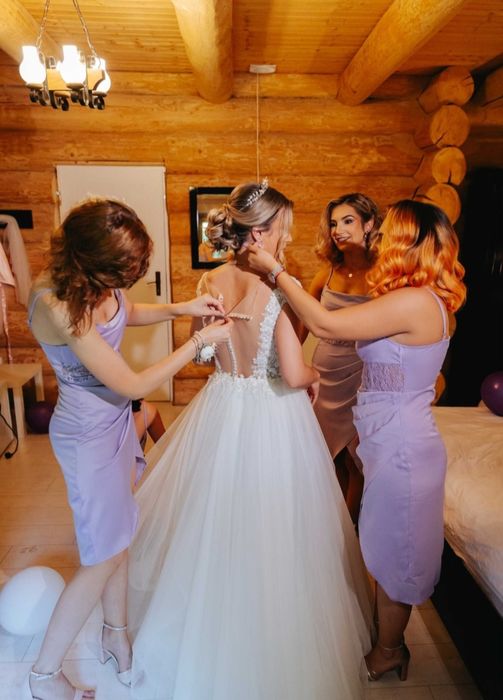 Vand rochie de mireasa cu dantela si tulle