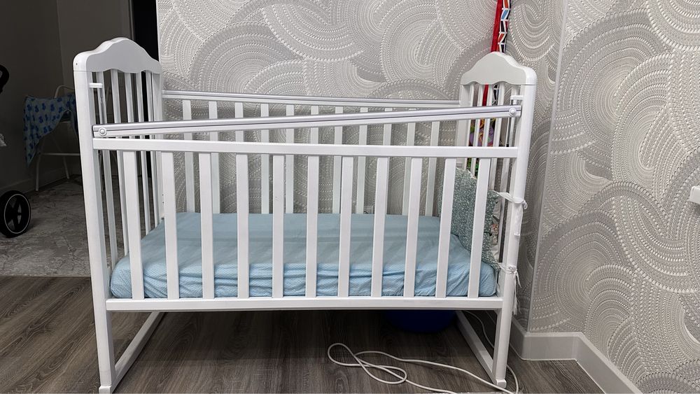 Продам детскую кровать