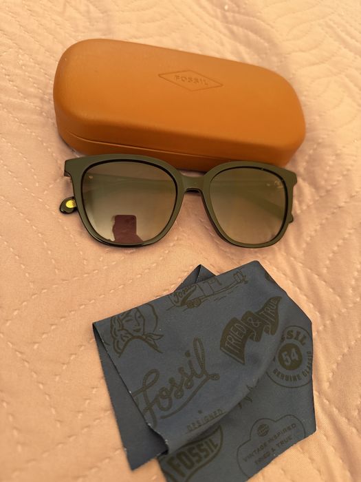 Слънчеви очила Fossil