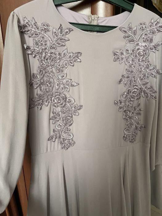 Вечернее платье