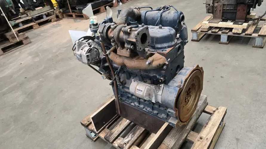 Motor Kubota V2003-T EU4 – 36–44 kW / 2800 rpm – compatibil Bobcat S160, T190, Kubota KX080