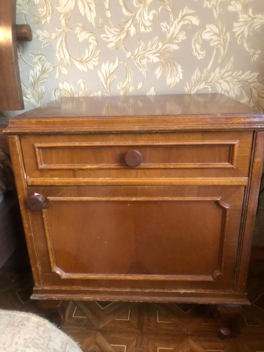 Спальный гарнитур ретро