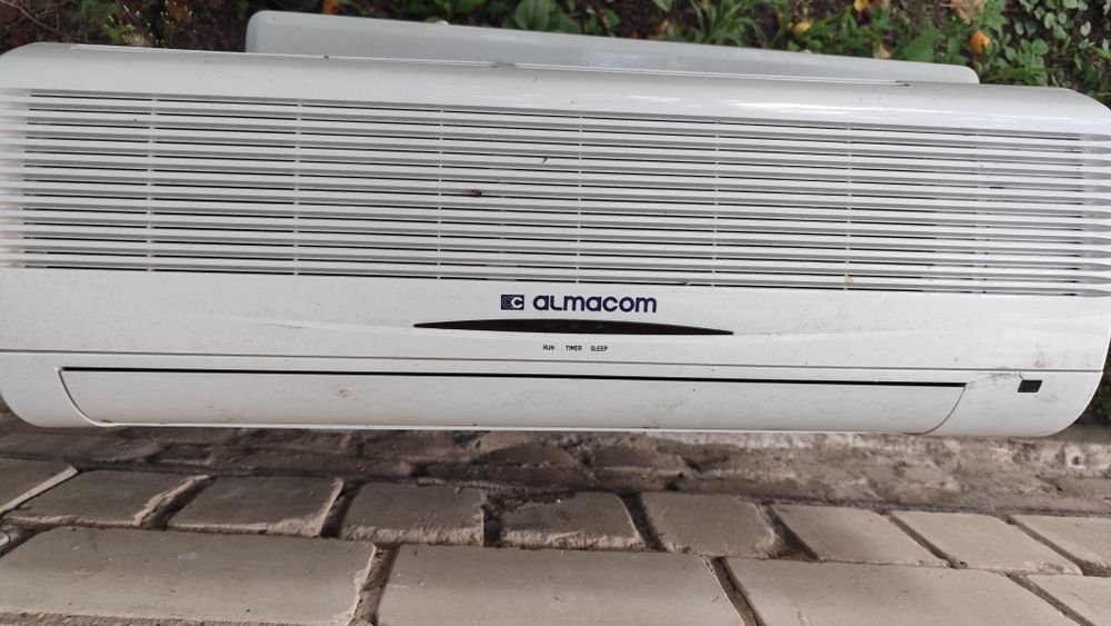 Продам два кондера Gree и almacom
