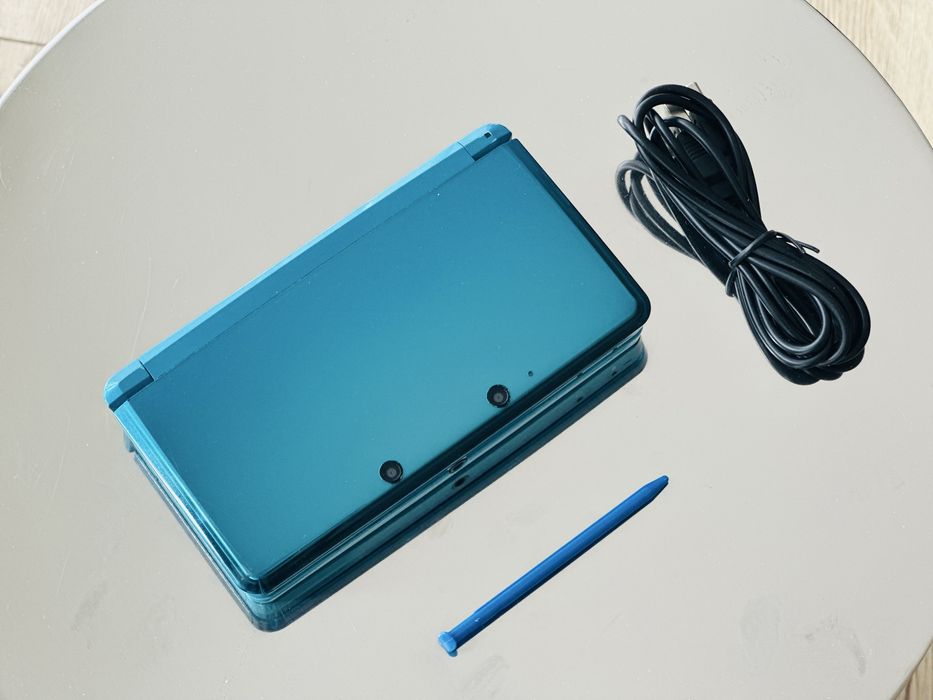 Nintendo 3DS Blue + 70 игри Pokemon Zelda Mario Нинтендо