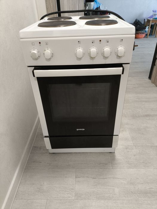 Продам электроплиту Горение, Словения