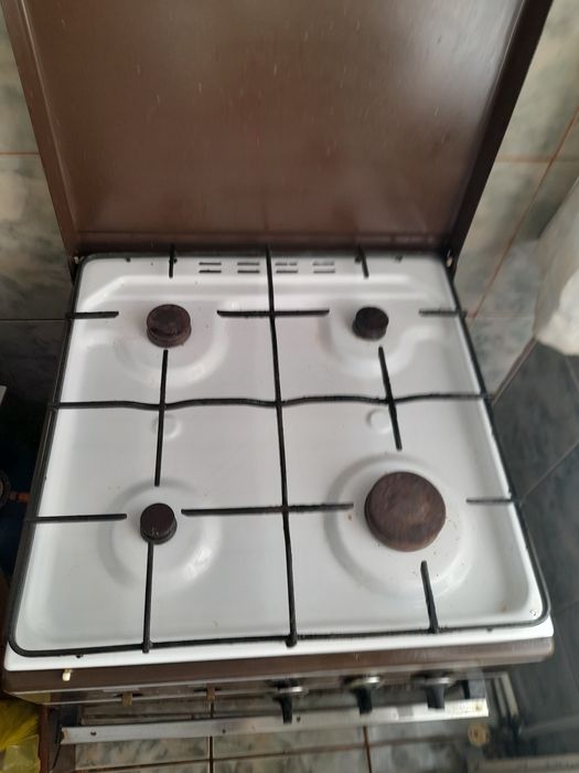Se vinde unelte obiecte