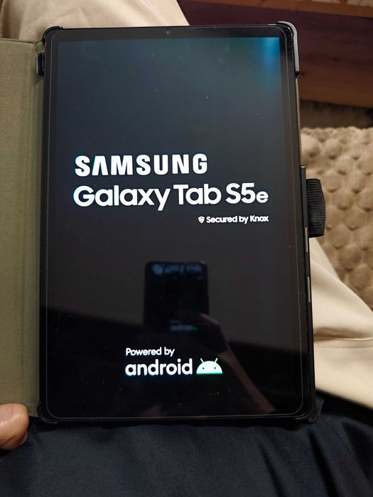 Таблет Samsung Galaxy Tab S5e