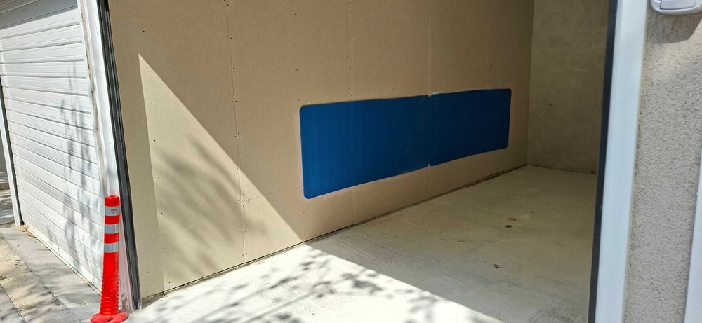 Дава се под наем Гараж / Паркомясто в Варна, Лятно кино Тракия - 15 кв.м за 178.5 € - Снимка #2