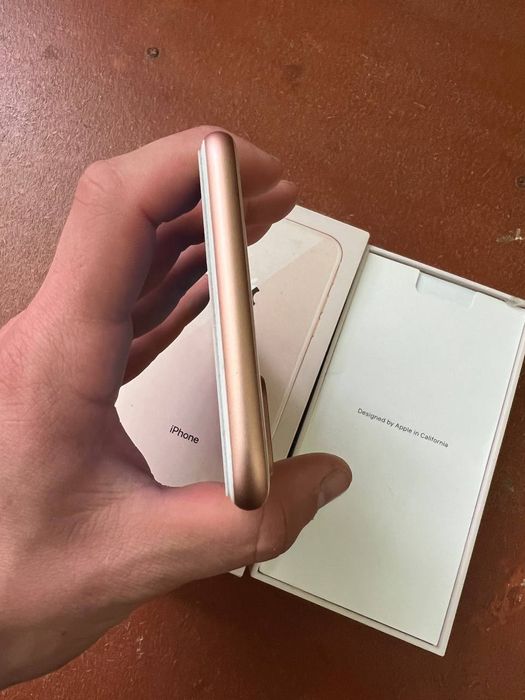 Iphoone 8plus 64gb srochna