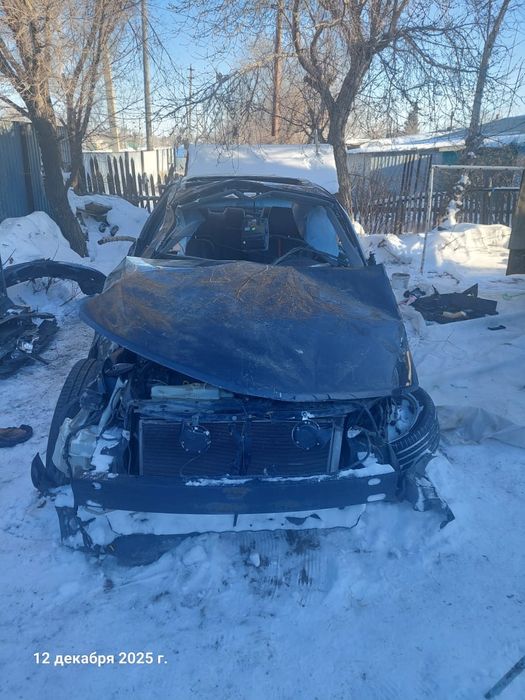 Продам на запчасти тайота 50