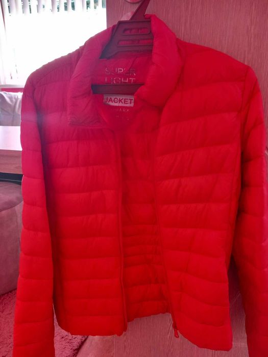 Якета цвят ( горчица и червено )