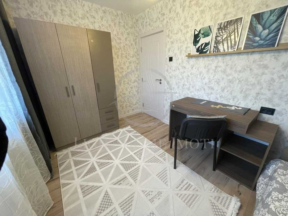 Продава се Тристаен апартамент в Пловдив, Център - 70 кв.м за 2108 €/кв.м - Снимка #13