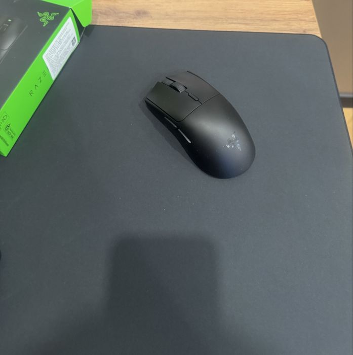 Razer v3 hyperspeed