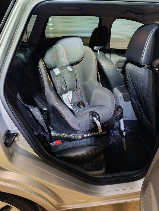 Столче за кола ISOFIX i-Size Britax Romer DUALFIX M Cool Flow