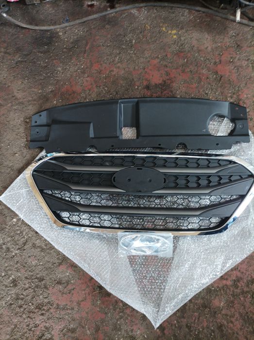 Решетка предна броня Hyundai Tucson  ix35