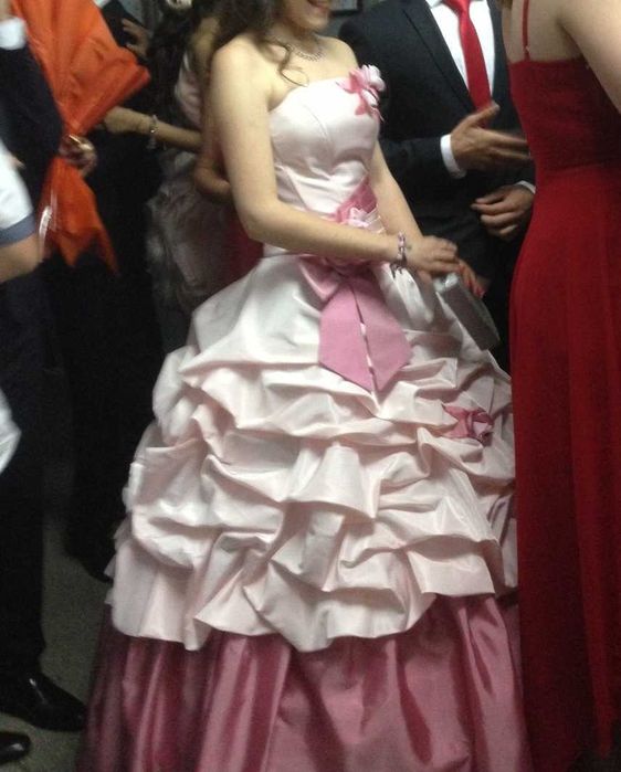 продам платье  15 000