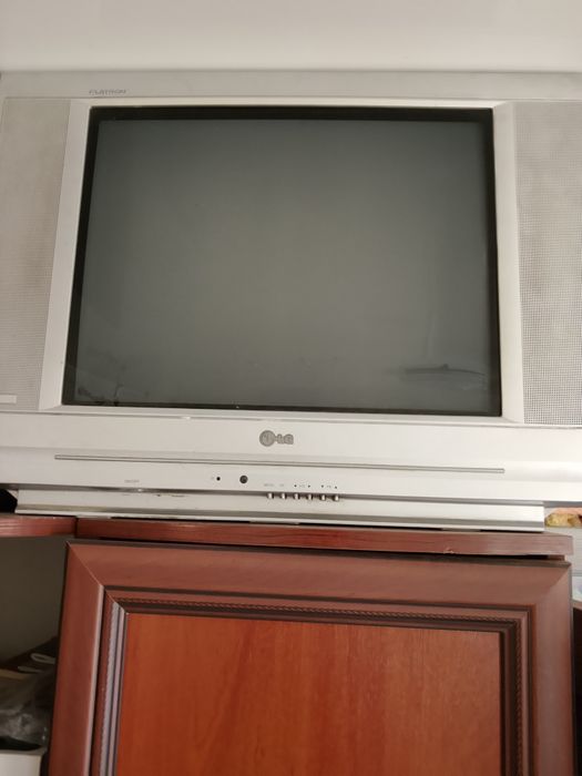 Отдам Телевизор LG