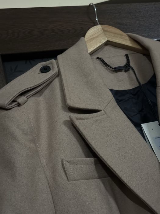 Palton lung All Saints