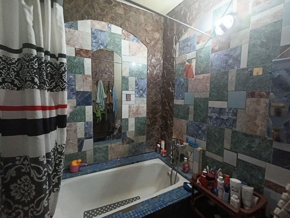 3/9/9. Сергели 5. Квартира 78 м², не торец. Метро "Sergeli" - 300 м.