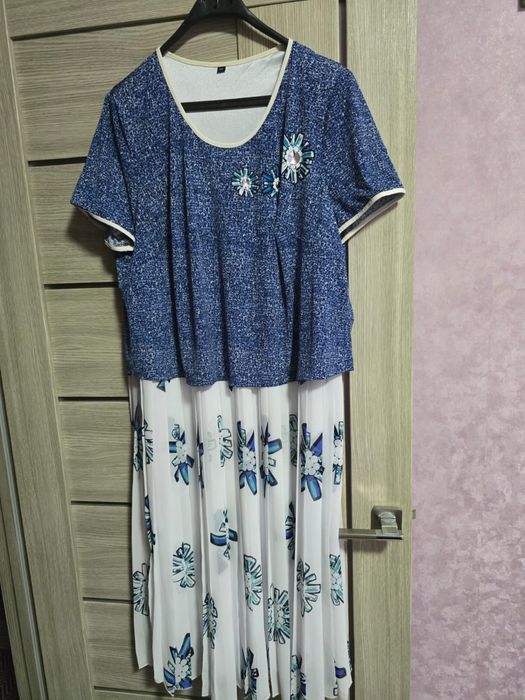 Продам разные платья