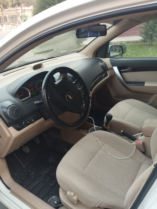 Nexia 3 2017 yil 176 min yurgan arendagayam beriladi