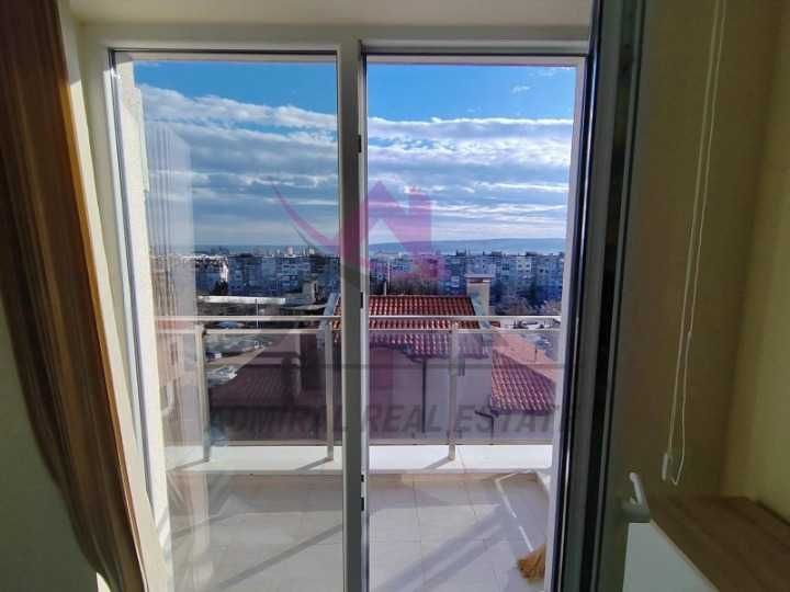 Дава се под наем Двустаен апартамент в Варна, Изгрев - 65 кв.м за 598.23 € - Снимка #6
