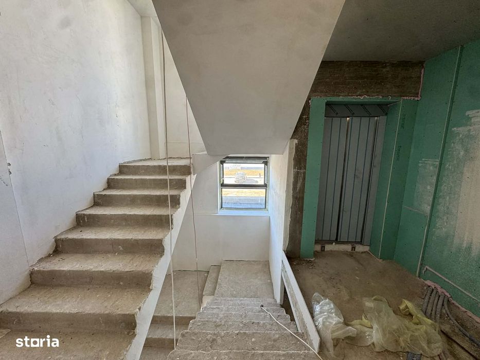 Apartament 3 camere , 92 mp + parcare , Green Residence