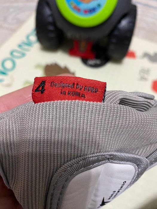 Продаю электронные носки