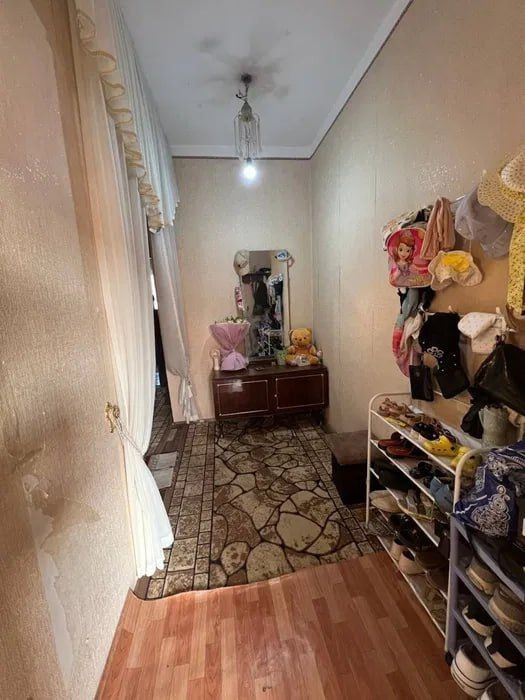 Продаётся 2-х комнатная квартира в Сергели 5