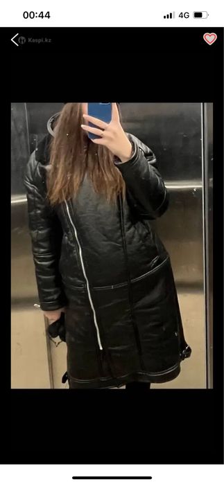 Зимние куртки р.42-44