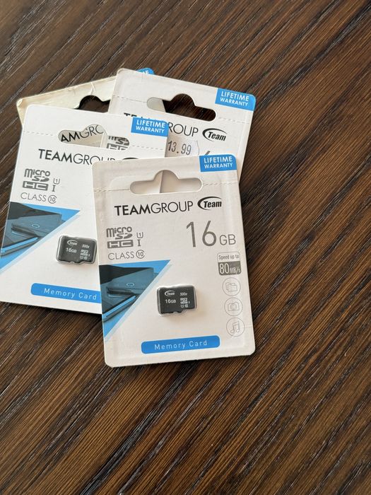 Карти памет 16GB