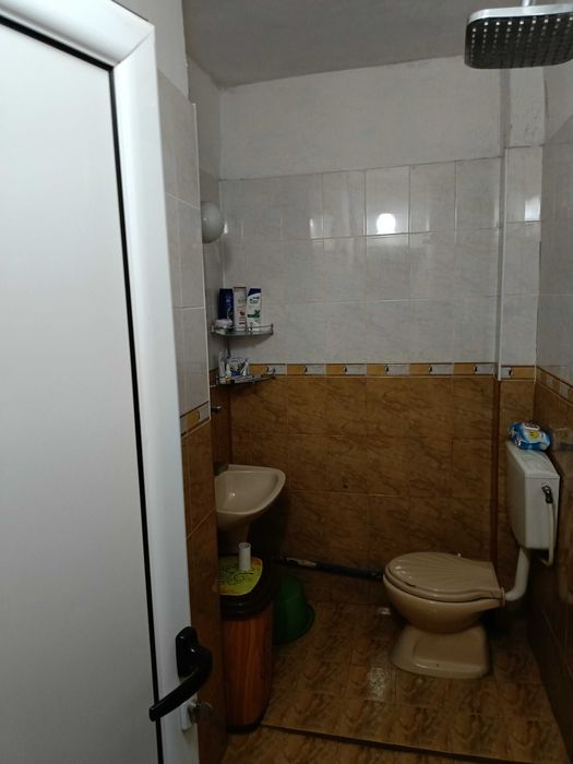 Продава се Двустаен апартамент в Плевен, 9-ти квартал - 54 кв.м за 1334 €/кв.м - Снимка #14