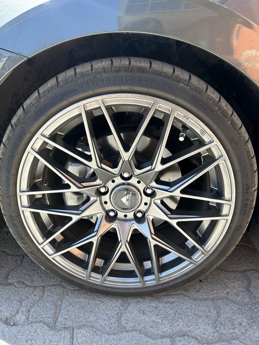 Продам резину R17