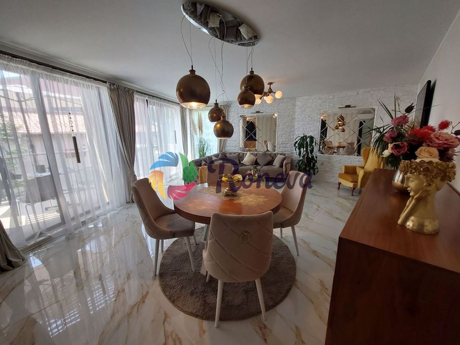 Продава се Тристаен апартамент в Варна, Бриз - 130 кв.м за 2307 €/кв.м - Снимка #4